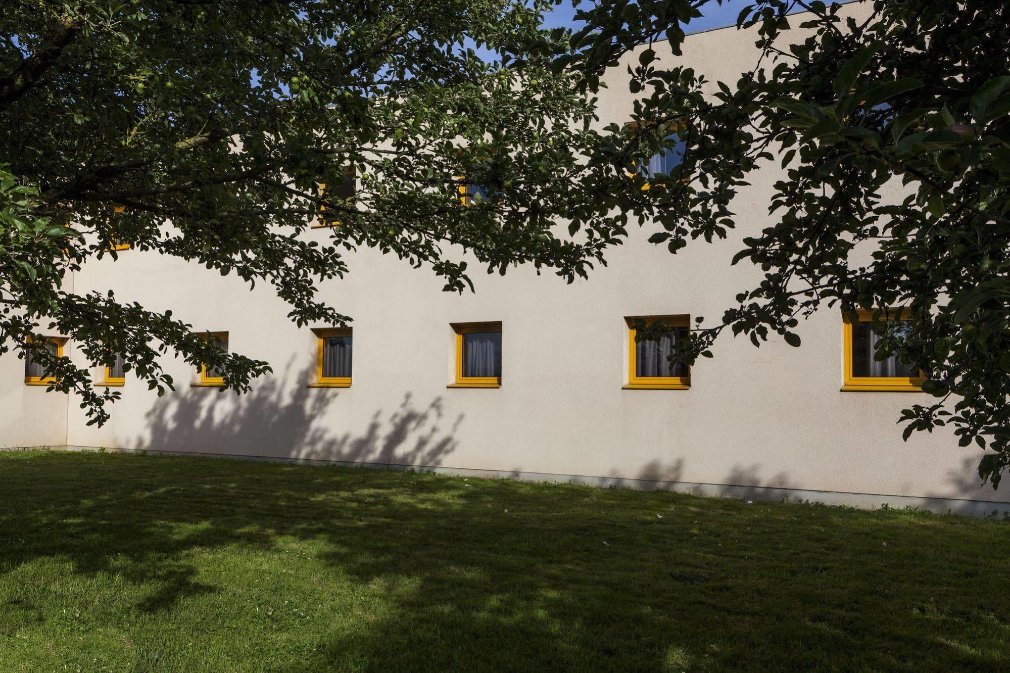 B&B Hotel Angers Parc Expos Verrieres-en-Anjou Exterior photo