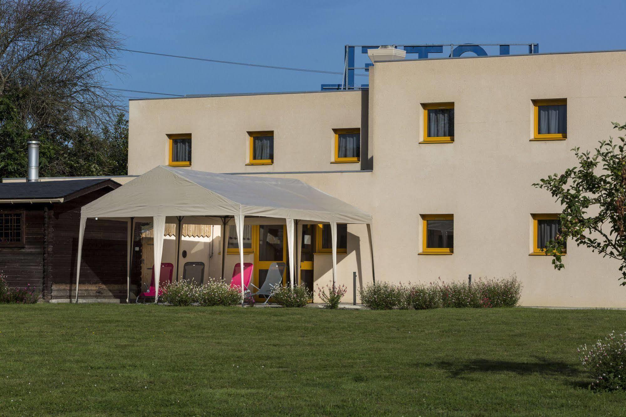 B&B Hotel Angers Parc Expos Verrieres-en-Anjou Exterior photo